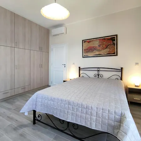 Vakantiehuis Olive Stonehouses - Alkistis