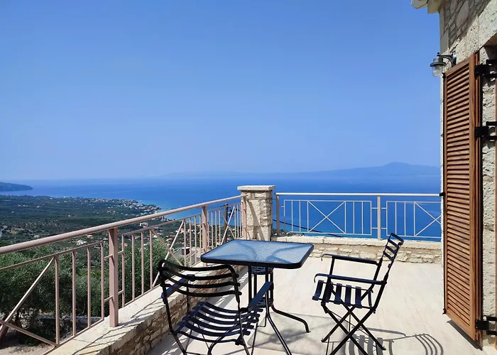 בית נופש Olive Stonehouses - Alkistis